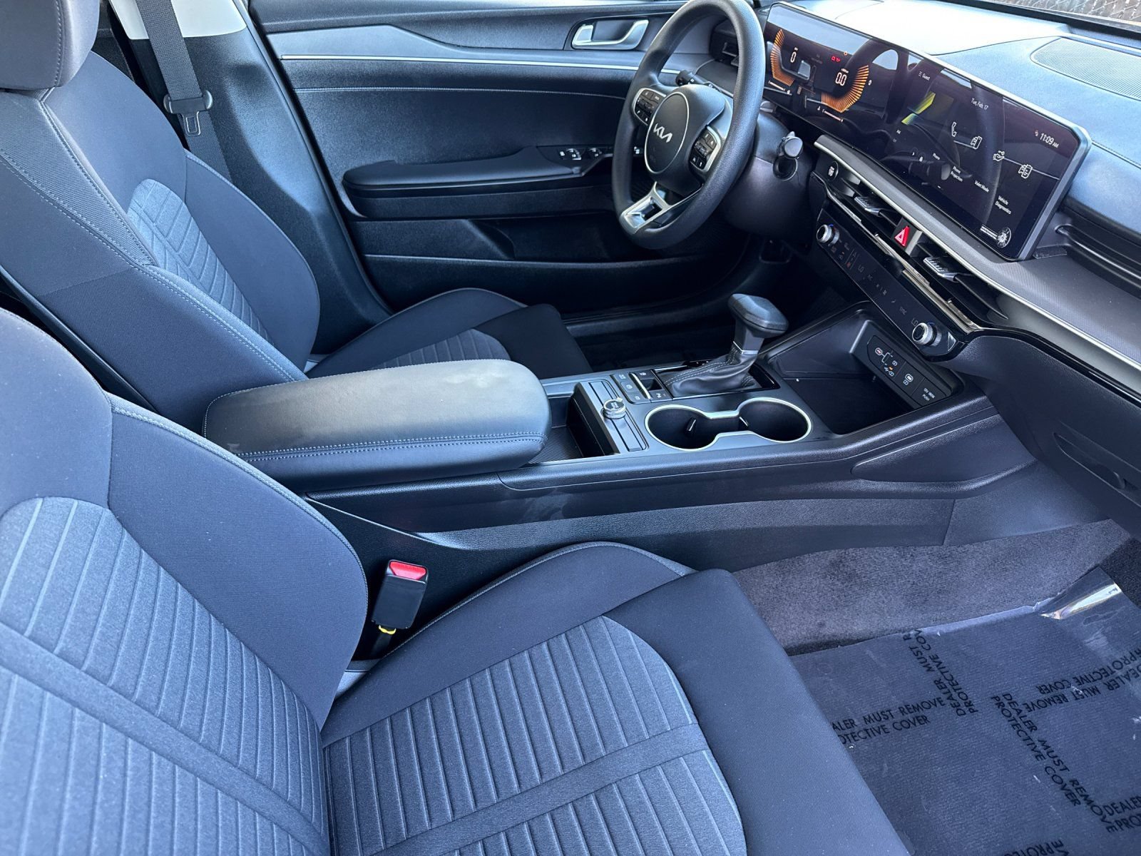 New 2026 Kia K5 LXS FWD image 15