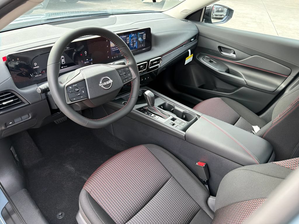 New 2026 Nissan Sentra SR w/ Floor Mat Package FWD image 14