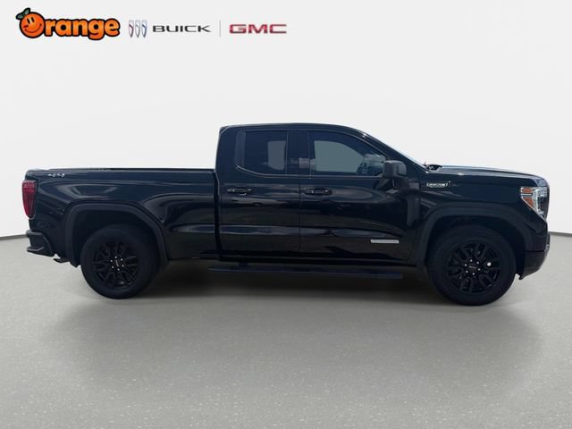 Used 2022 GMC Sierra 1500 Elevation w/ LPO, Elevation Black Package AWD/4WD image 2