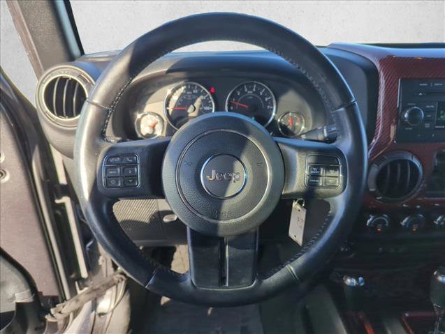 Used 2017 Jeep Wrangler Unlimited Sport image 10