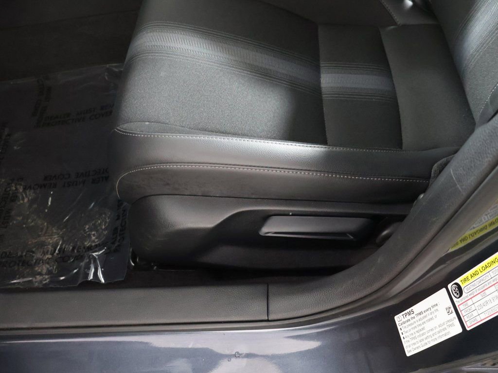 Used 2025 Honda Civic Sport image 28