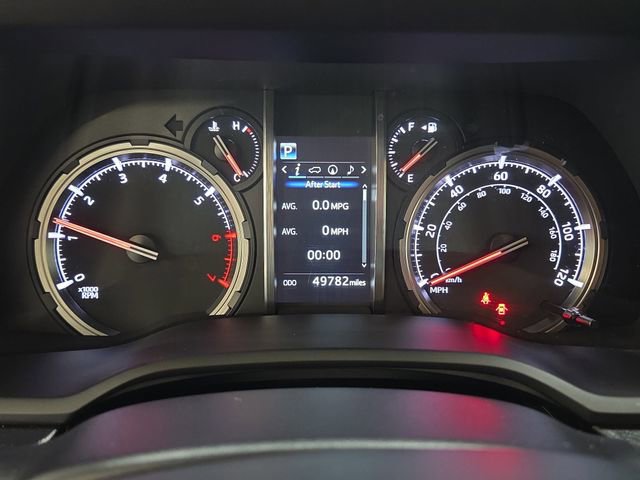 Used 2021 Toyota 4Runner Venture w/ Moonroof Package image 18