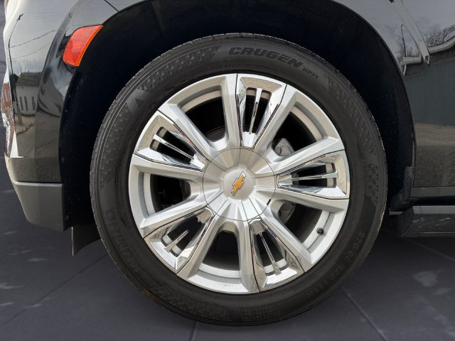 Used 2023 Chevrolet Tahoe High Country AWD/4WD image 14