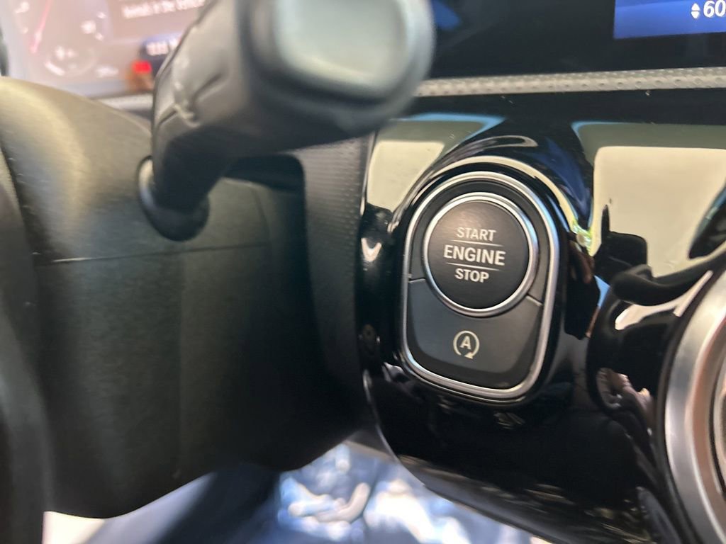 Used 2024 Mercedes-Benz CLA 250 4MATIC w/ Exclusive Package image 51