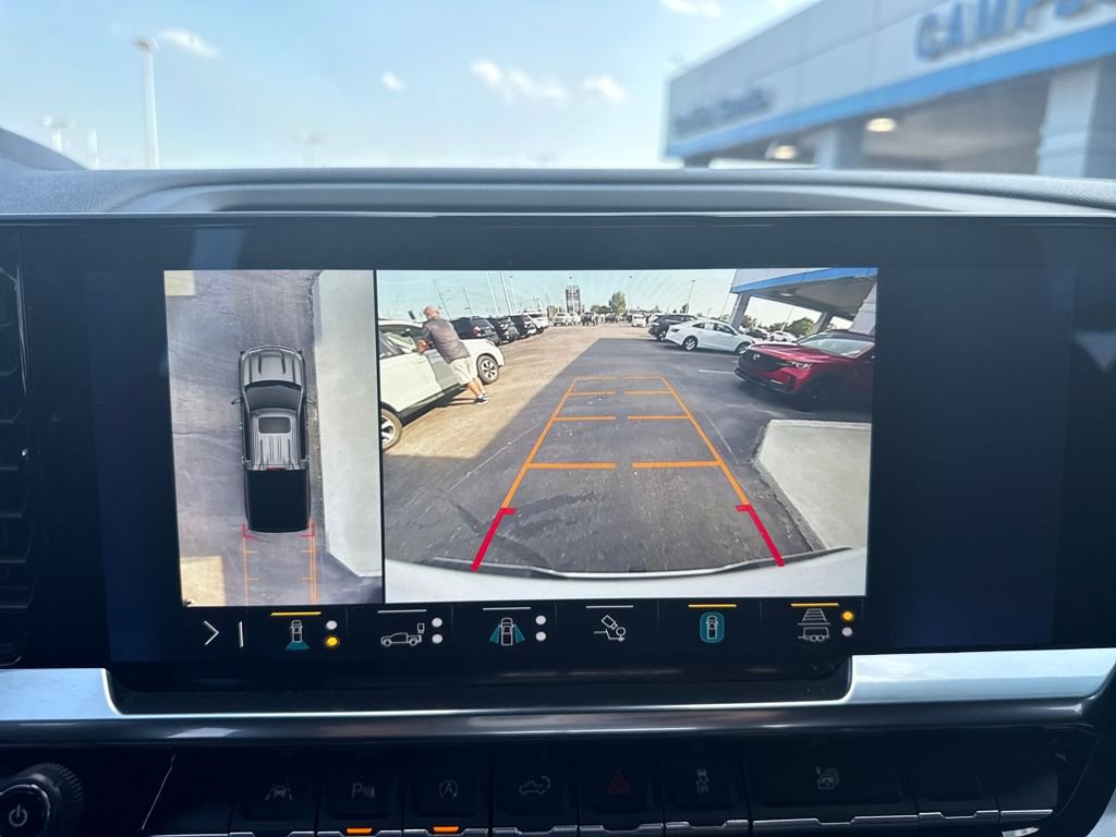 Used 2023 Chevrolet Silverado 1500 High Country w/ Technology Package image 25