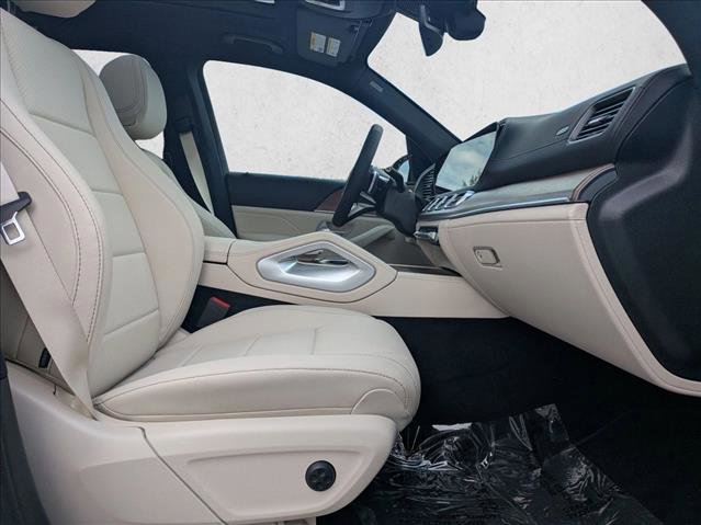 Certified 2026 Mercedes-Benz GLS 450 4MATIC image 22