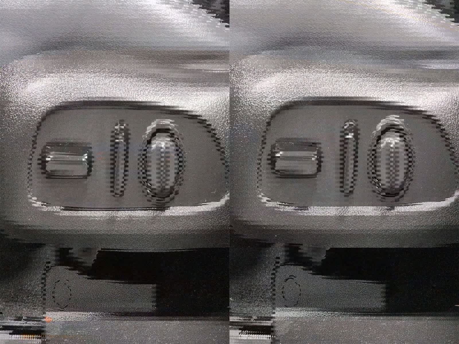 Used 2019 Buick Enclave Premium image 18