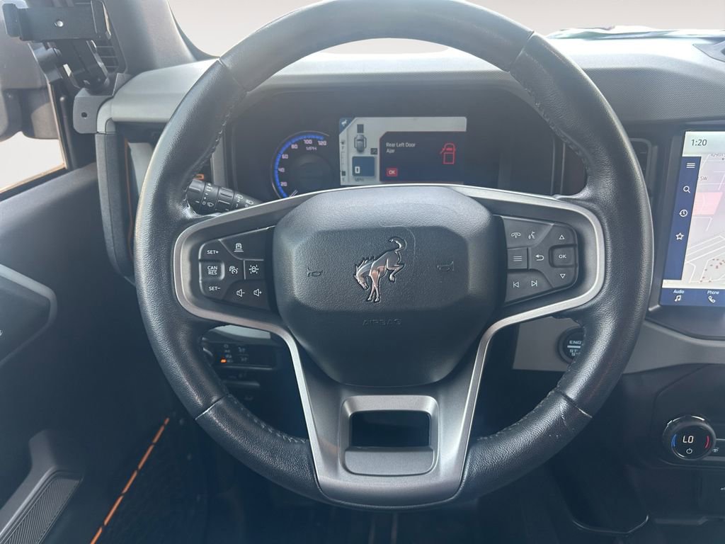 Used 2021 Ford Bronco Badlands image 14