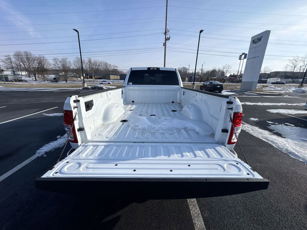 Used 2024 RAM 3500 Tradesman w/ Chrome Appearance Group image 22