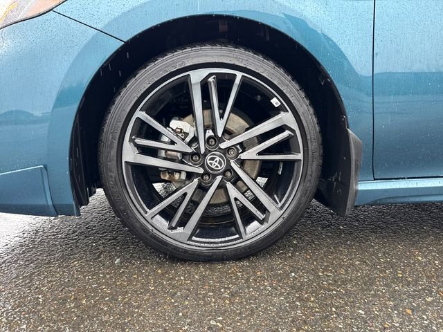 Used 2025 Toyota Camry XSE w/ Premium Package image 32