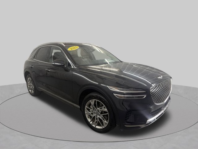 Used 2025 Genesis GV70 2.5T AWD/4WD image 4