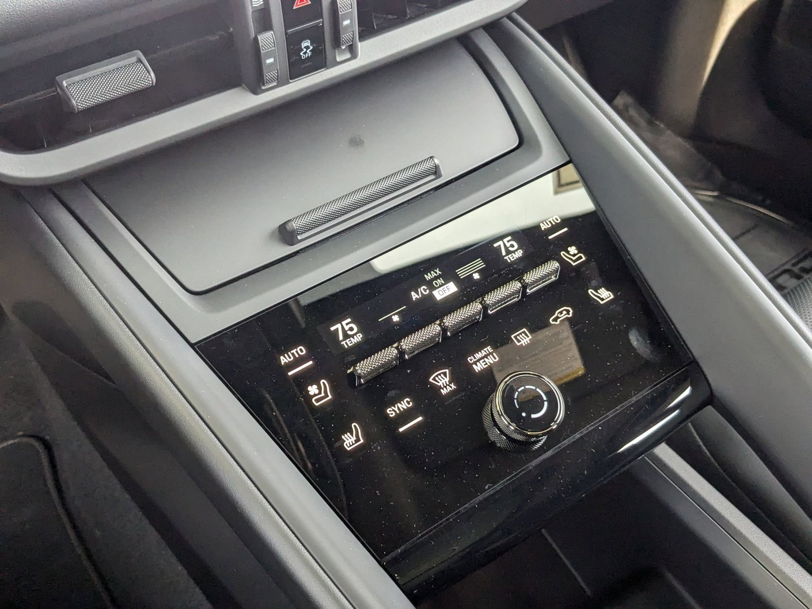 Used 2025 Porsche Macan Turbo Electric image 20