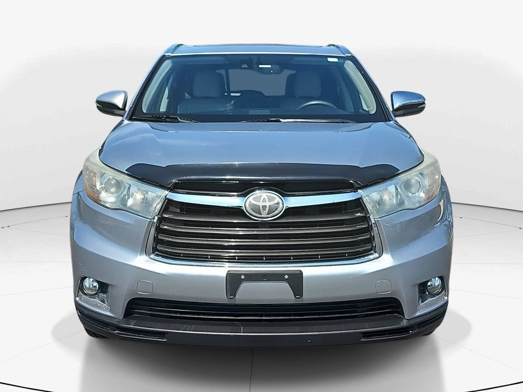 Used 2014 Toyota Highlander Limited Platinum AWD/4WD image 12