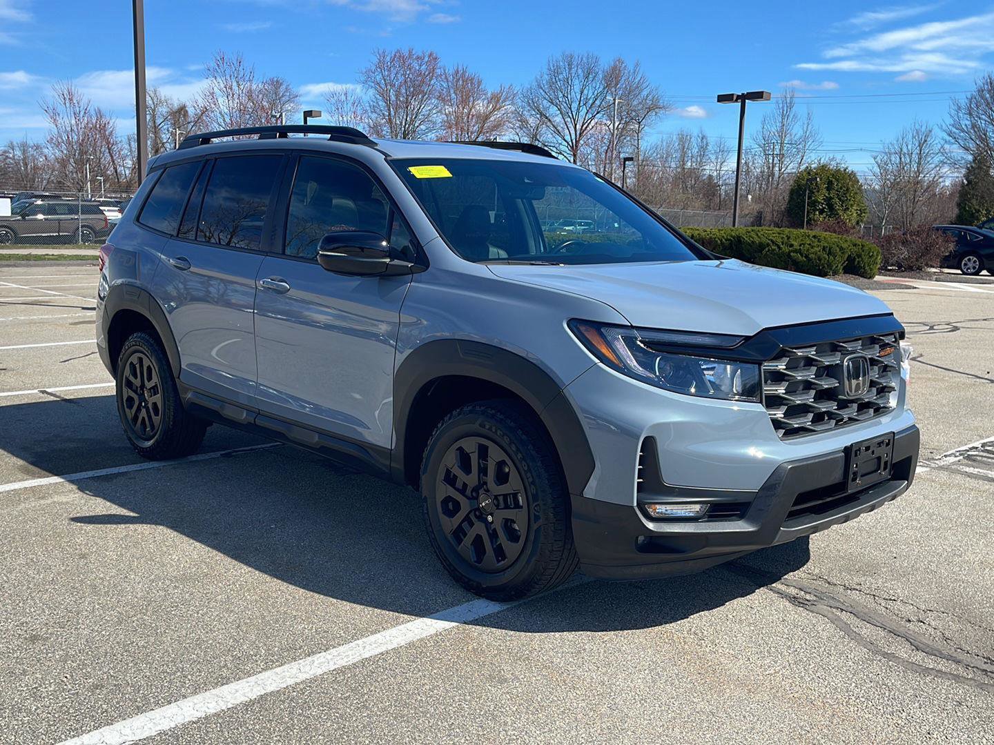 Used 2023 Honda Passport TrailSport image 3