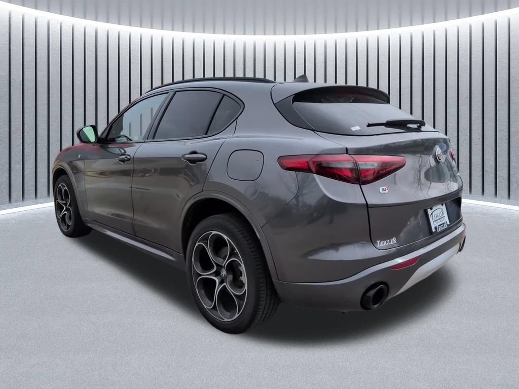 Used 2023 Alfa Romeo Stelvio Ti w/ Active Assist Plus Package AWD/4WD image 11