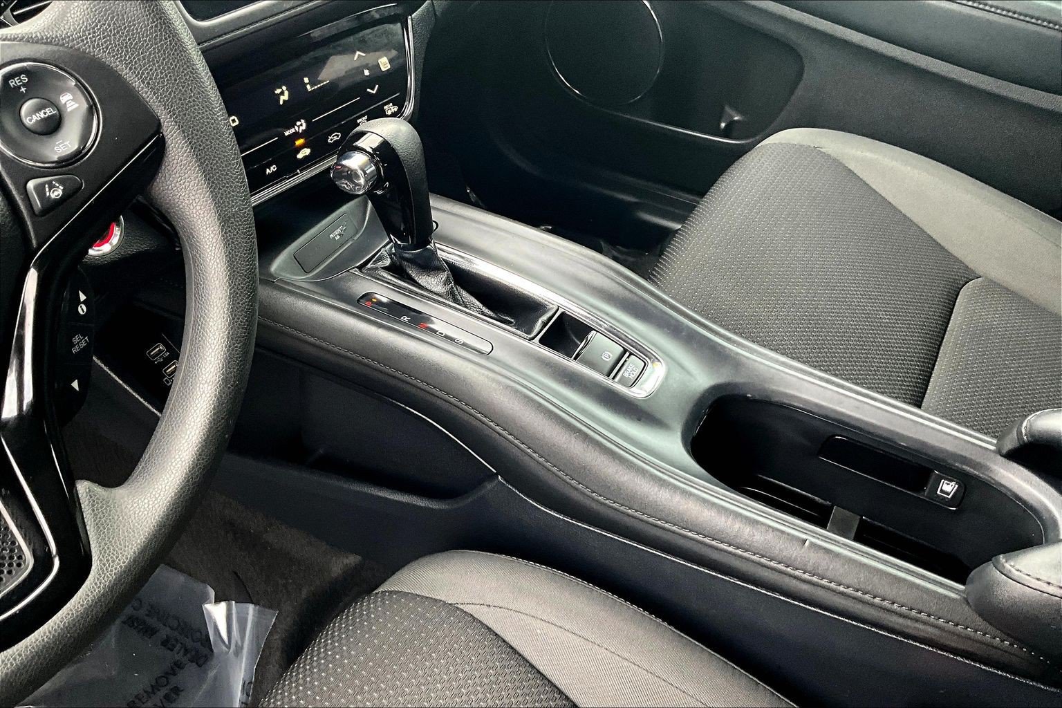 Used 2022 Honda HR-V EX image 14