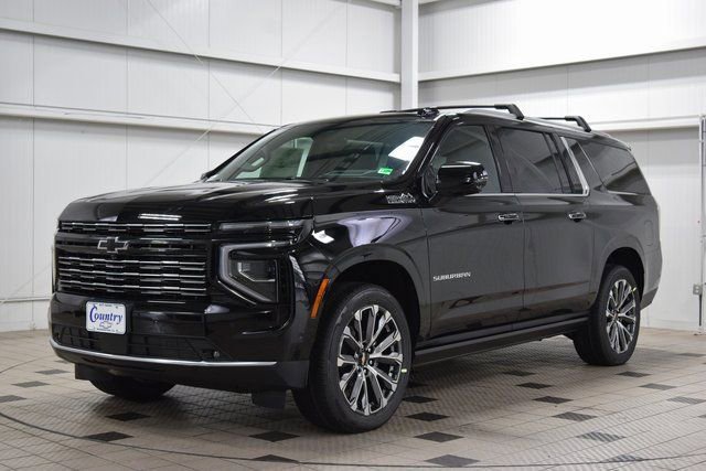 New 2026 Chevrolet Suburban High Country image 3