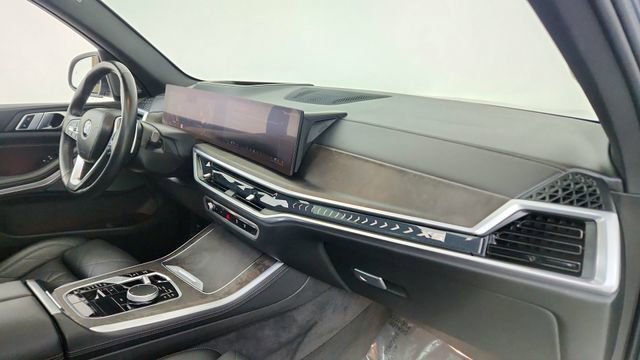 Used 2024 BMW X5 sDrive40i image 23