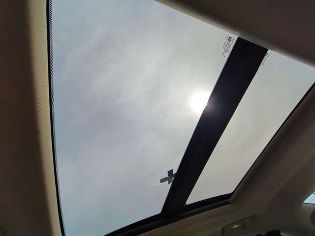 Used 2016 Cadillac XTS Luxury w/ Driver Awareness Package image 20