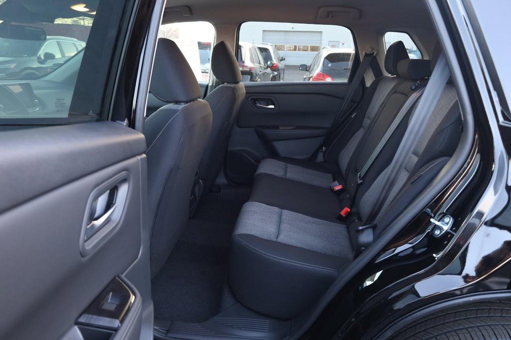 New 2026 Nissan Rogue SV image 20