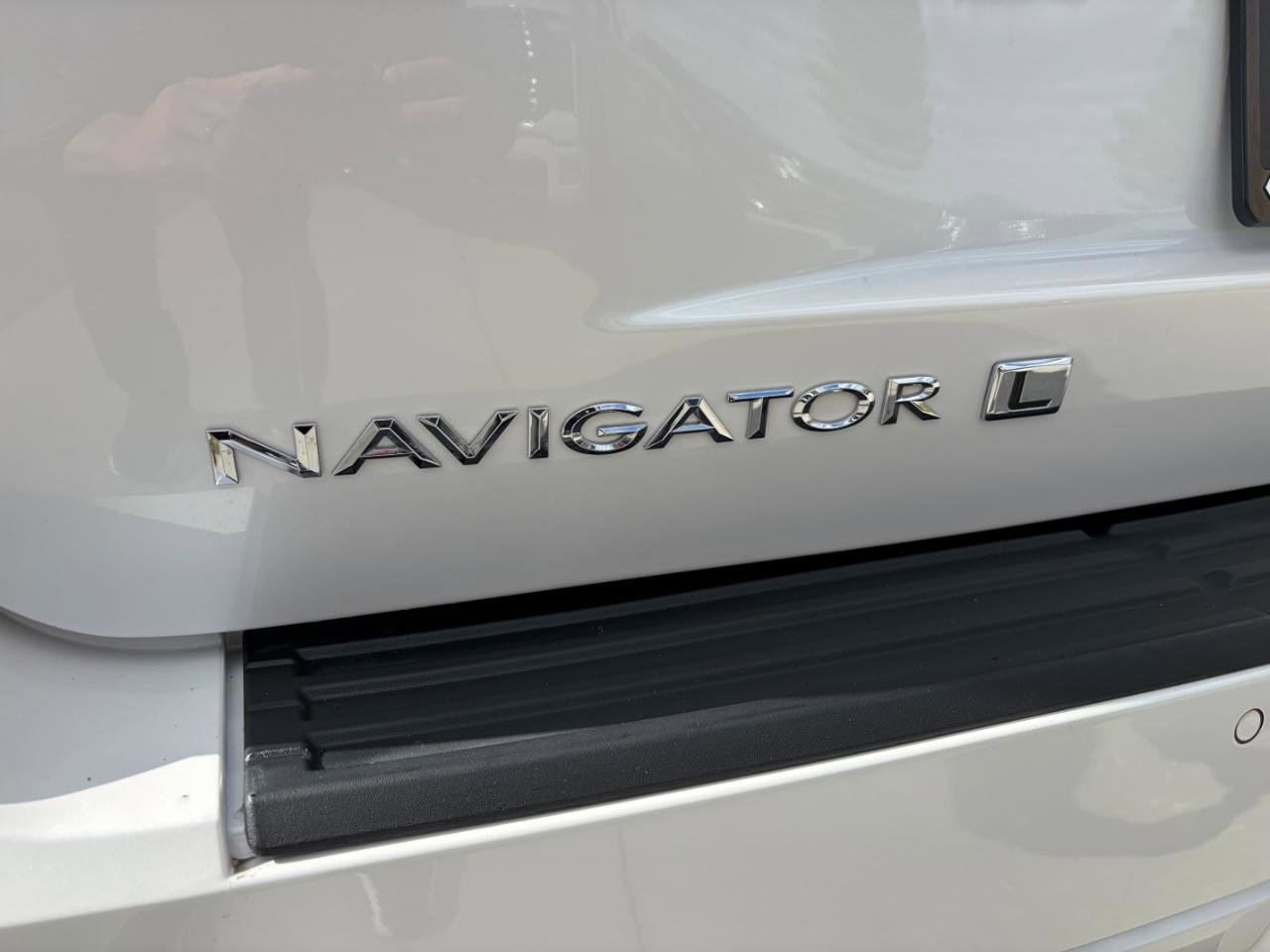 Used 2016 Lincoln Navigator L Select AWD/4WD image 28