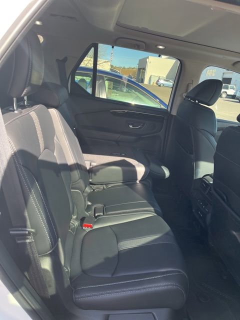 Certified 2023 Honda Pilot Touring image 27