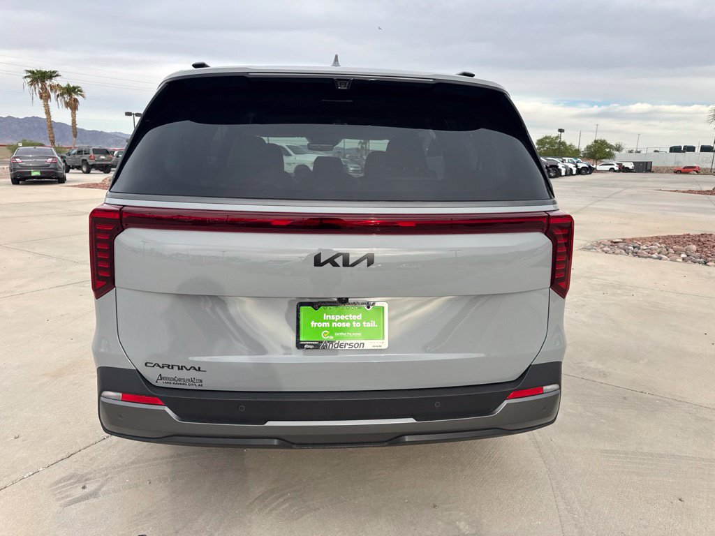 Used 2026 Kia Carnival SX Prestige FWD image 4