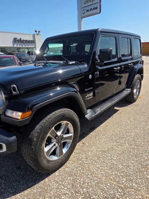 Used 2021 Jeep Wrangler Unlimited Sahara w/ Uconnect 4C Nav & Sound Group AWD/4WD image 4