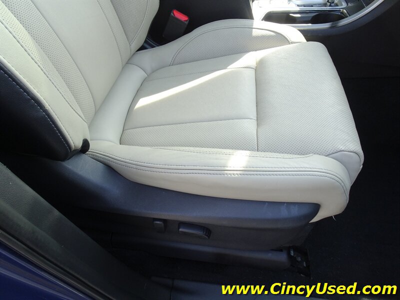 Used 2019 Subaru Ascent Limited AWD/4WD image 38