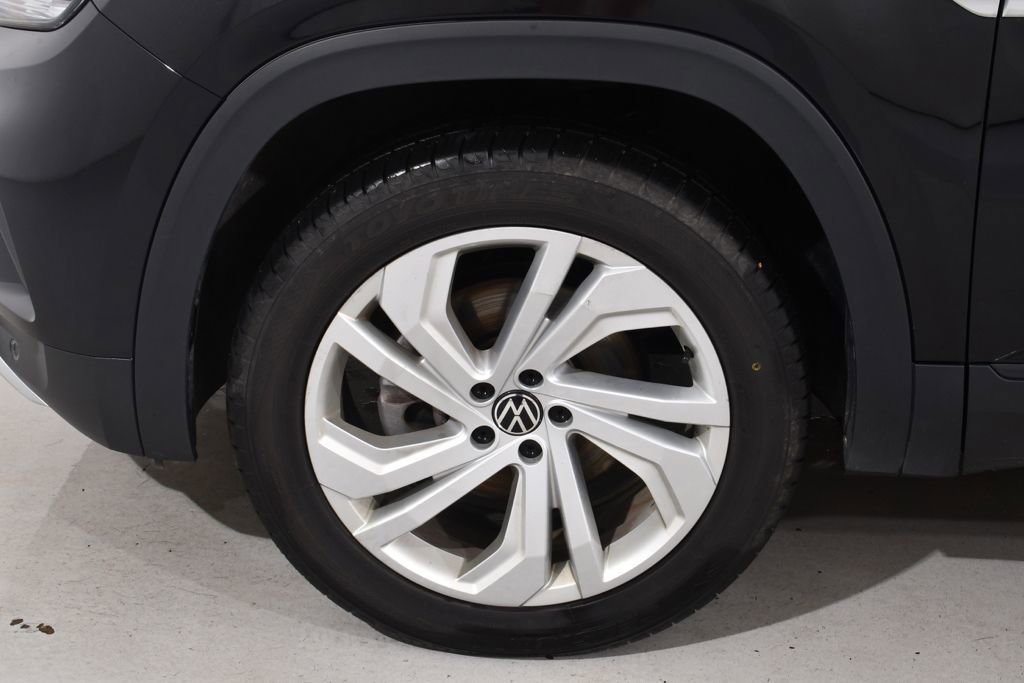 Used 2020 Volkswagen Atlas Cross Sport SEL AWD/4WD image 25