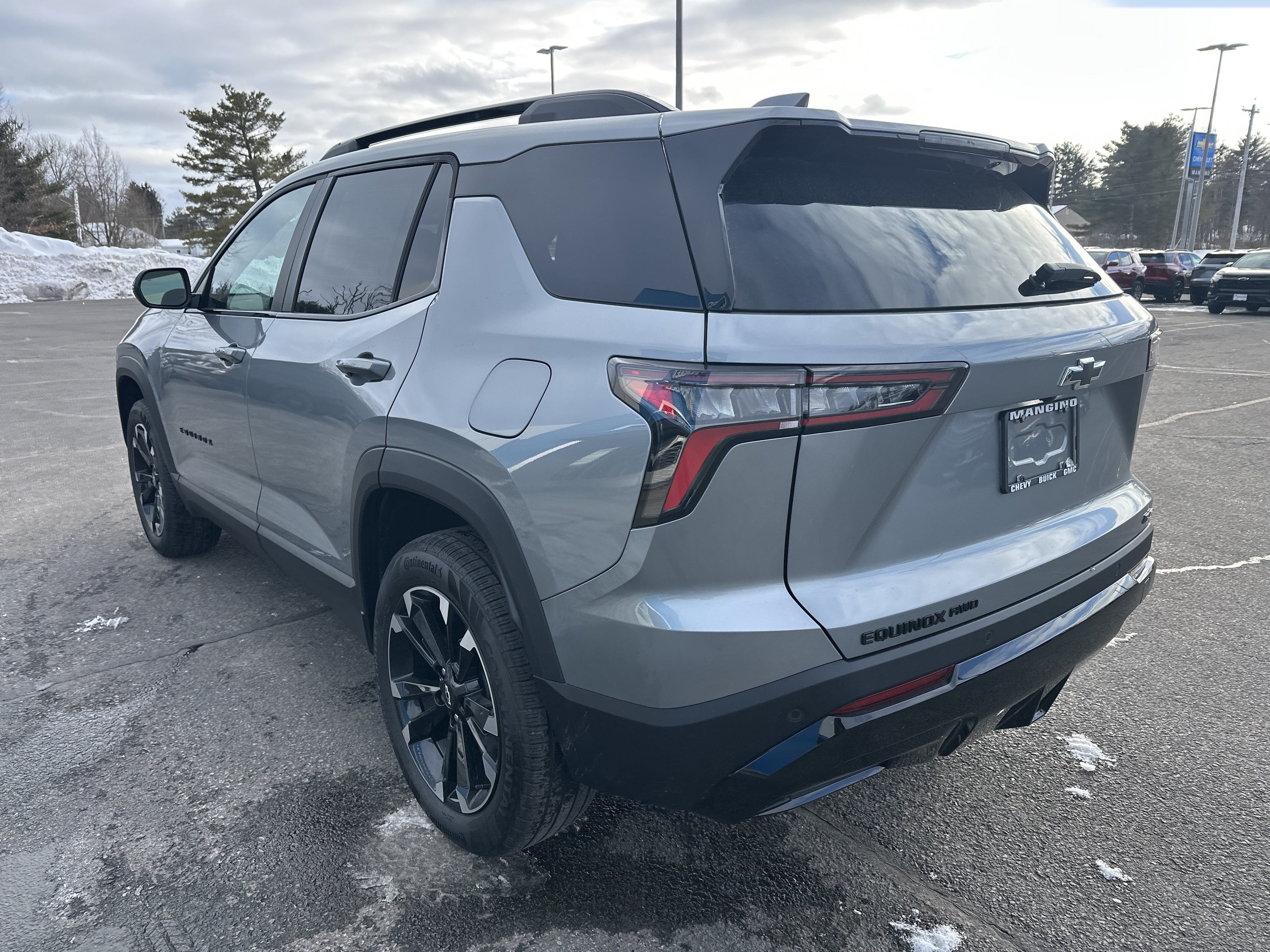 New 2026 Chevrolet Equinox RS w/ Convenience Package III AWD/4WD image 4