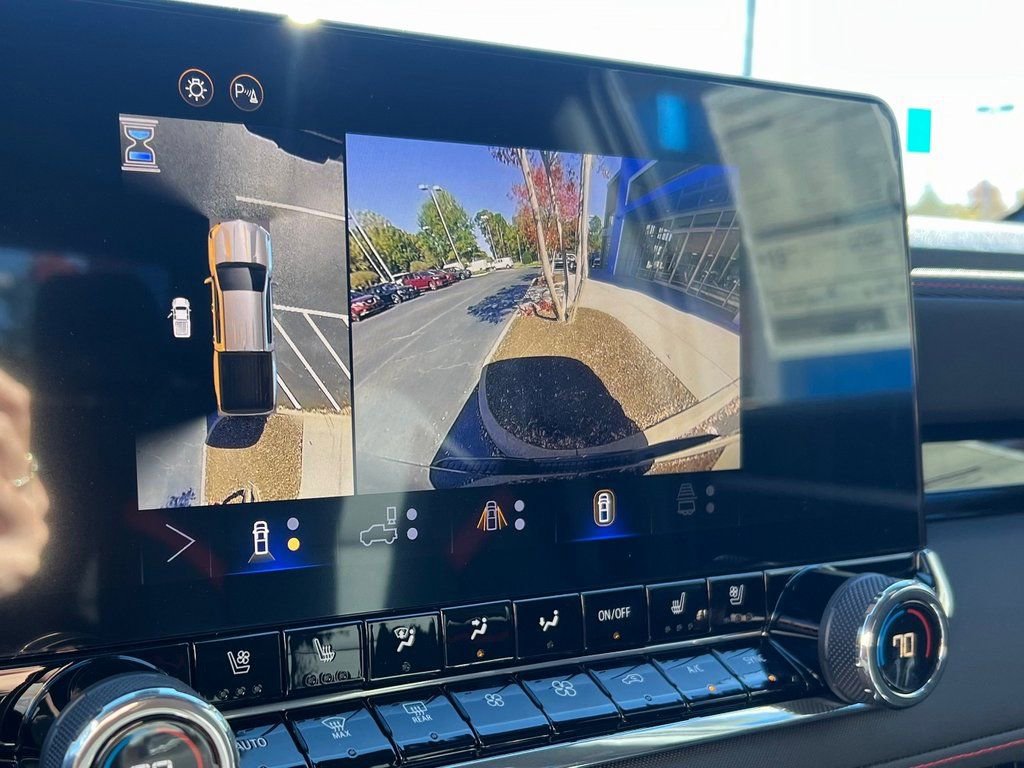 New 2026 Chevrolet Colorado Z71 w/ Technology Package image 10