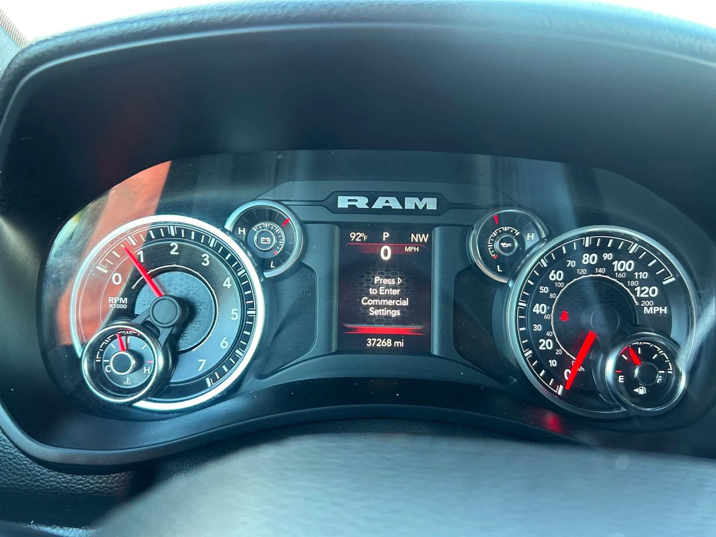 Used 2020 RAM 3500 Lone Star w/ Towing Technology Group AWD/4WD image 26