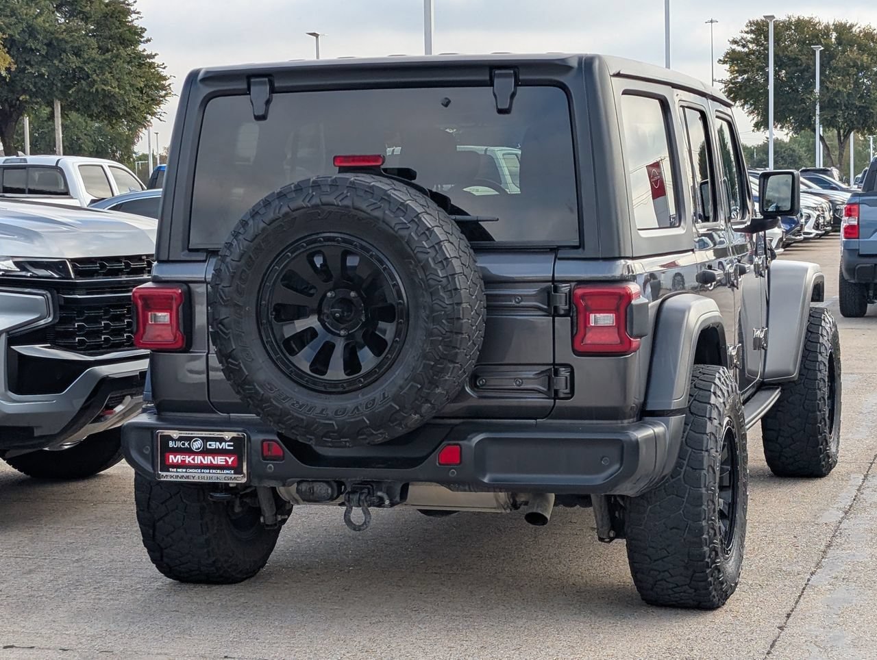 Used 2019 Jeep Wrangler Unlimited Sport AWD/4WD image 4