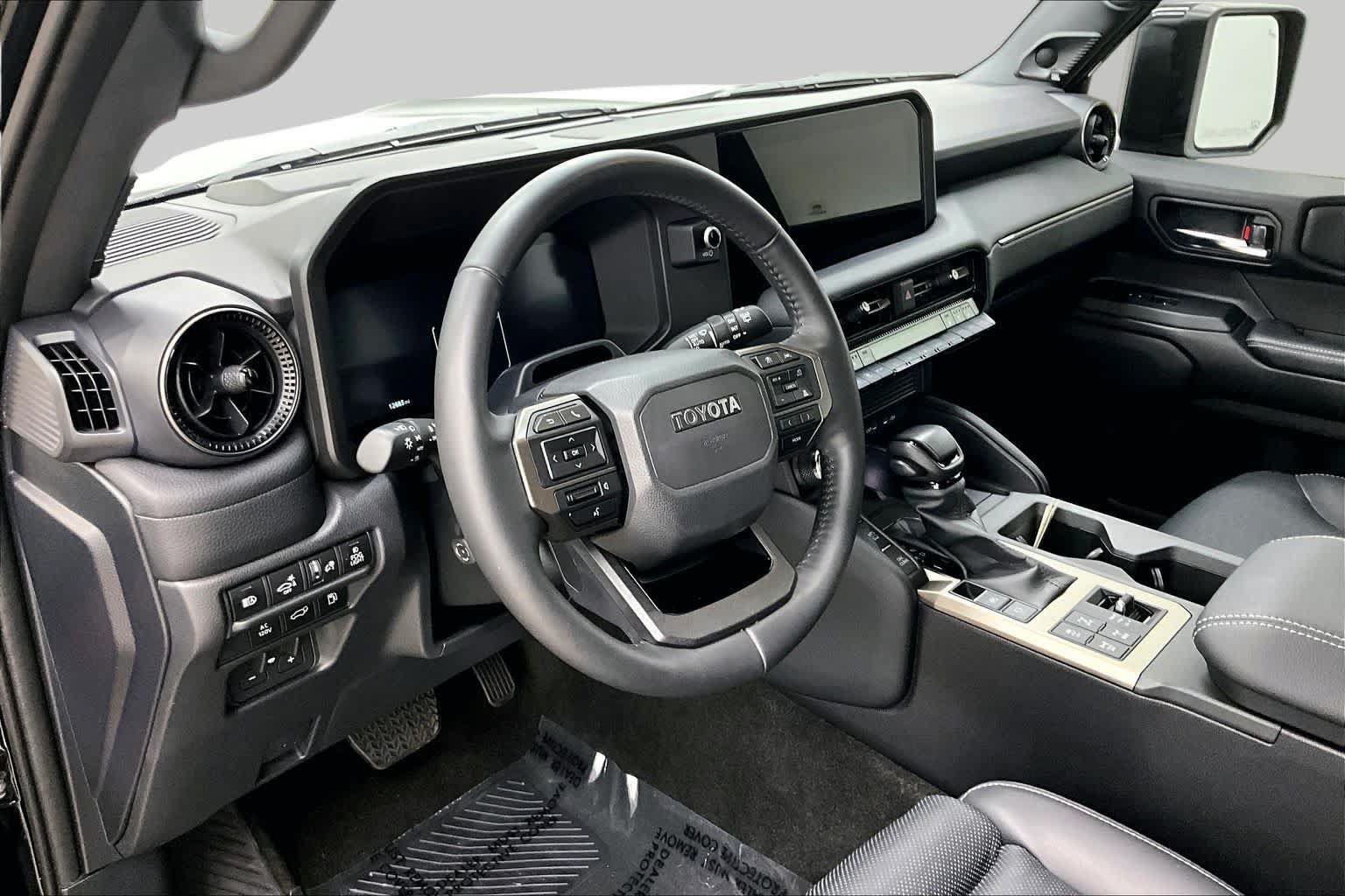 Used 2025 Toyota Land Cruiser w/ Premium Package AWD/4WD image 34