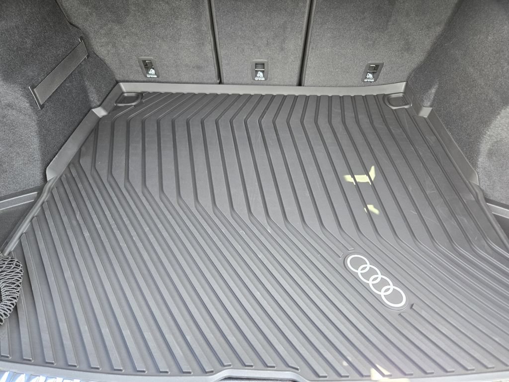 Certified 2025 Audi Q5 Premium Plus AWD/4WD image 36