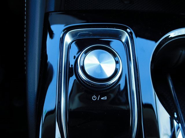 Used 2025 Buick Envision Sport Touring image 33