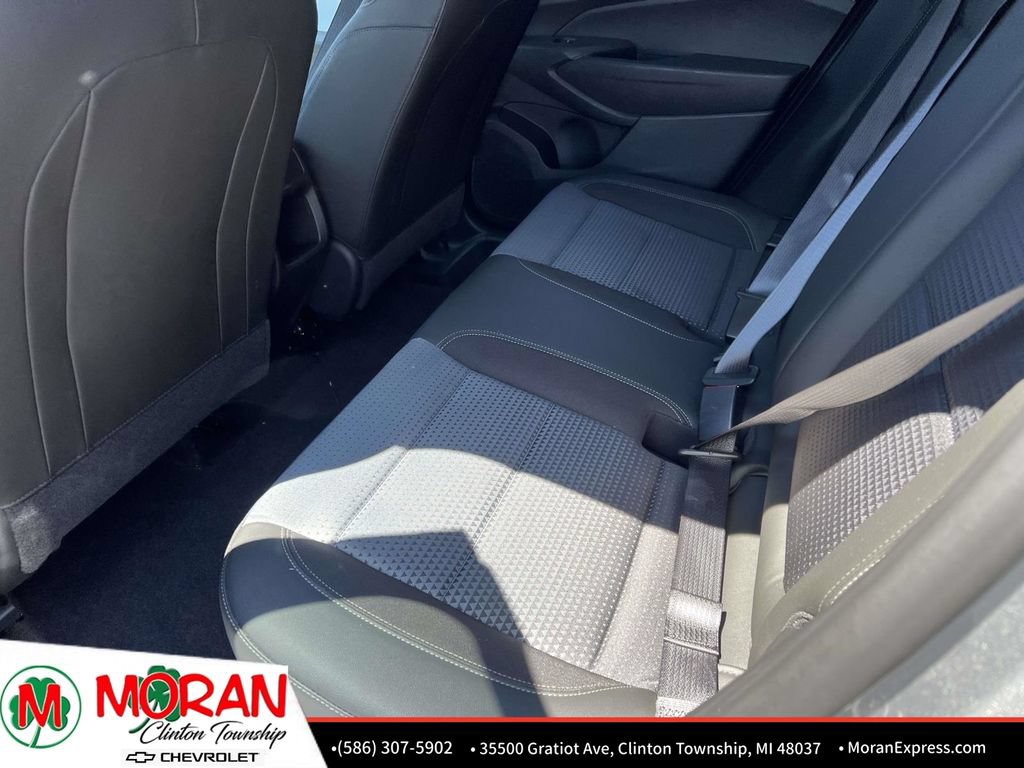 Certified 2024 Chevrolet Trax LT w/ Driver Confidence Package FWD image 13