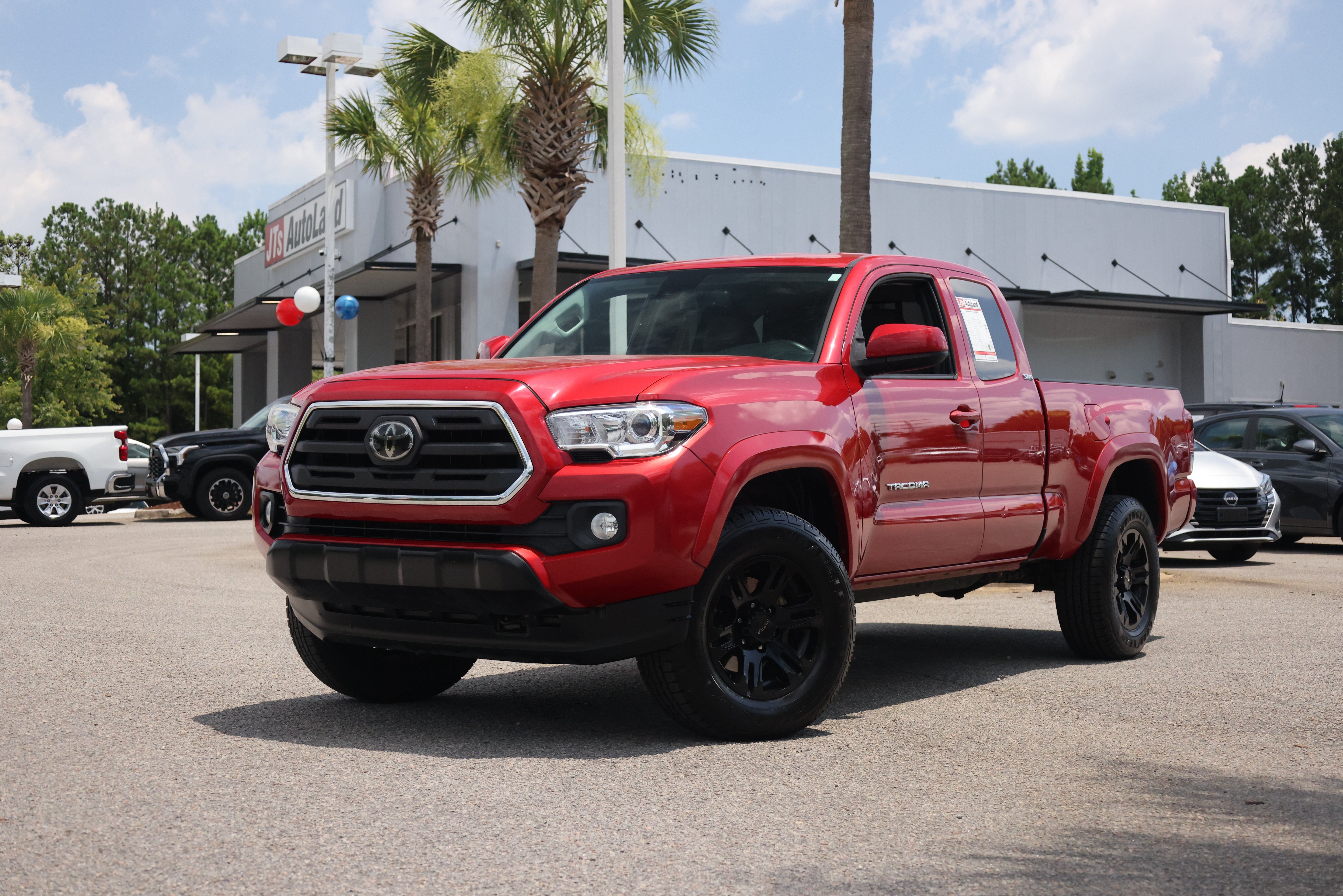 Used 2019 Toyota Tacoma SR5 RWD image 1