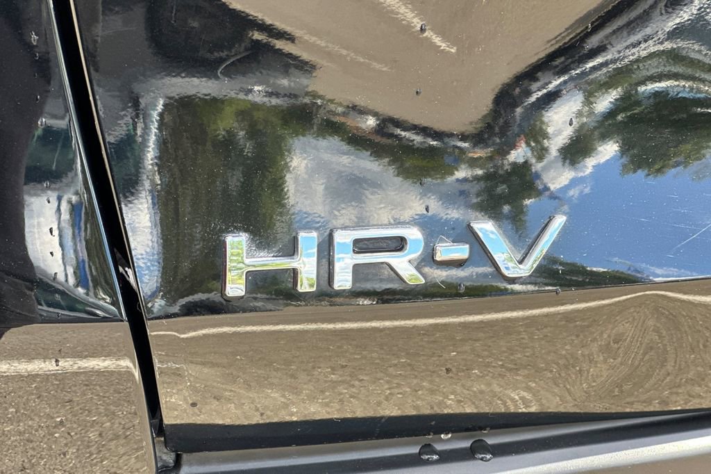 Certified 2023 Honda HR-V LX image 27