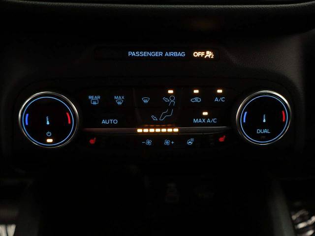 Certified 2025 Ford Escape ST-Line Select AWD/4WD image 28