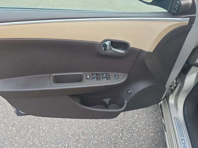Used 2009 Chevrolet Malibu Hybrid FWD image 13
