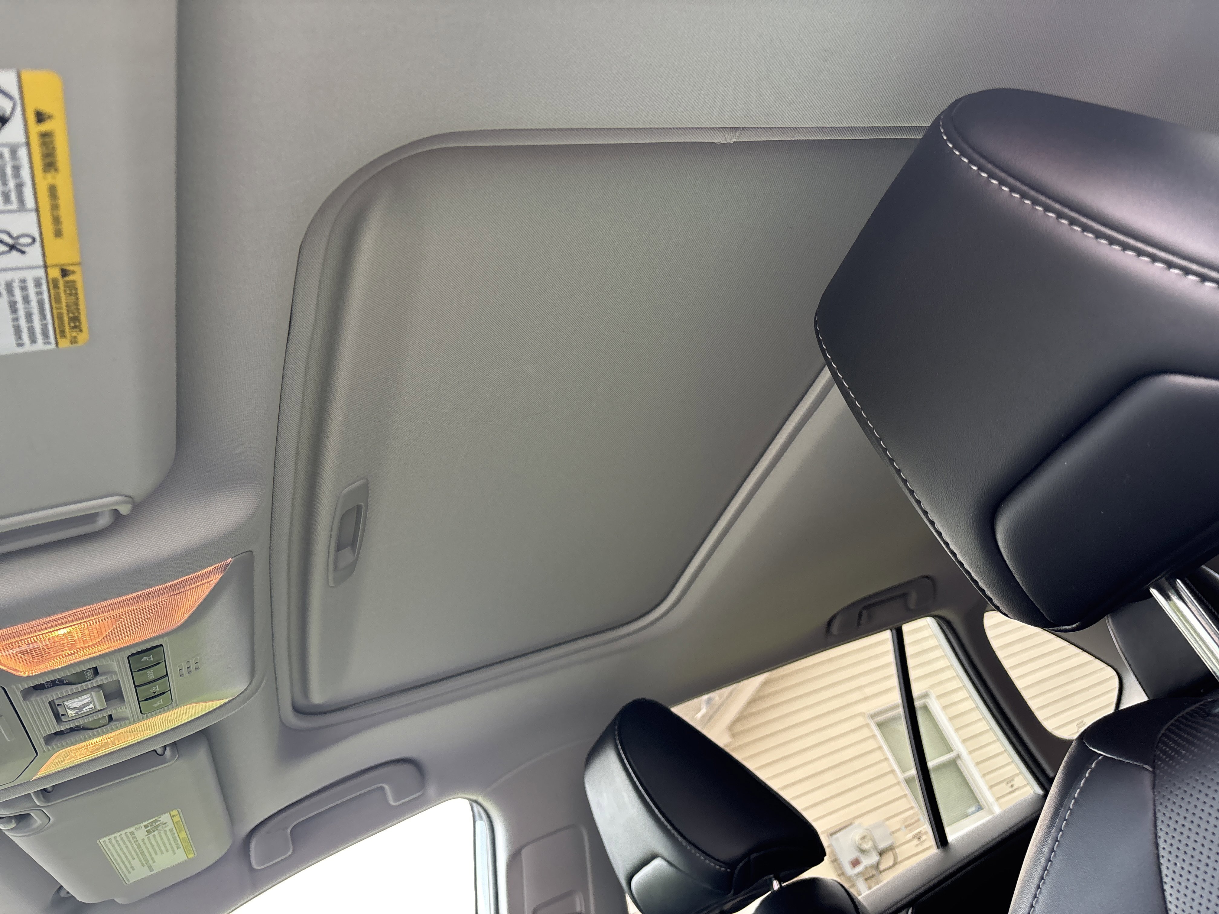 Used 2021 Toyota RAV4 Limited w/ Limited Grade Weather Package AWD/4WD image 30