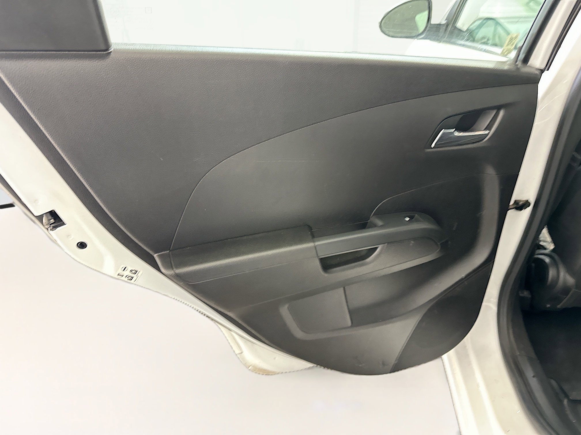 Used 2015 Chevrolet Sonic LTZ image 26