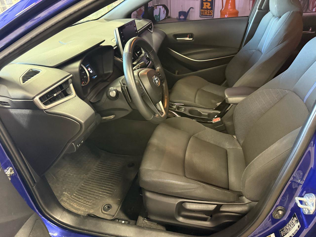 Used 2021 Toyota Corolla SE FWD image 10