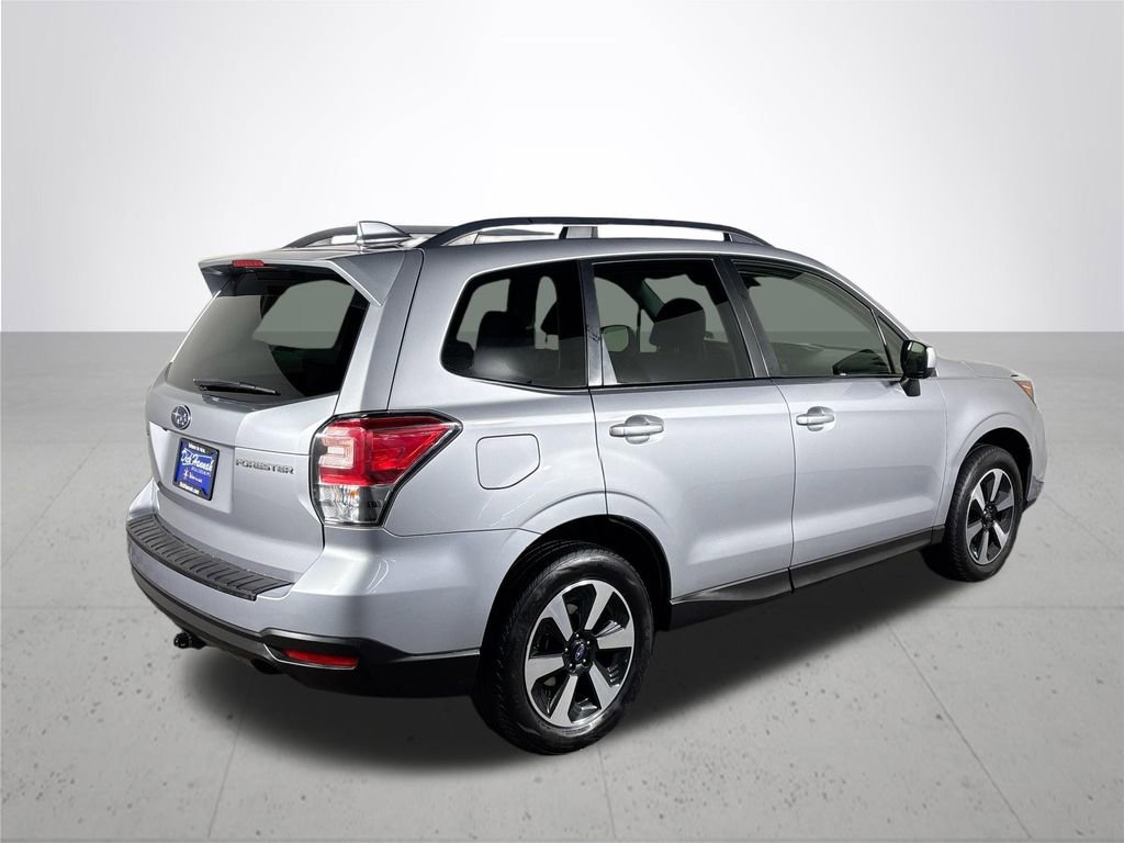 Used 2018 Subaru Forester 2.5i Premium image 6