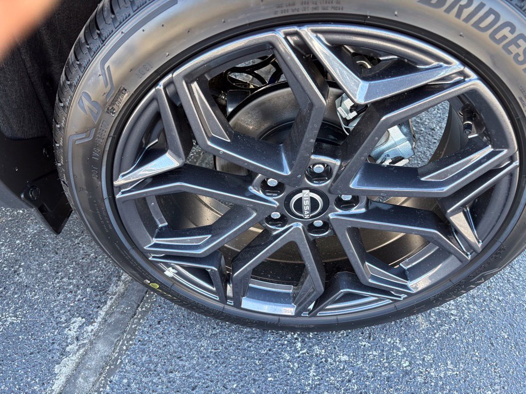 New 2027 Nissan Kicks SR FWD image 13