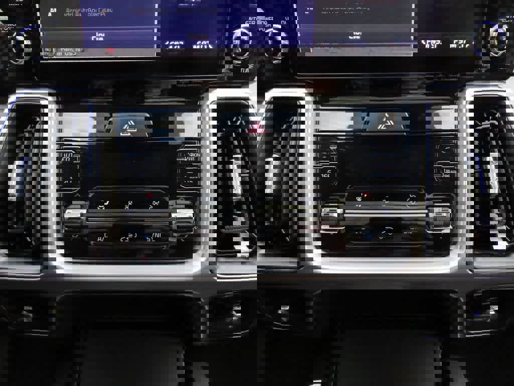 Used 2022 Kia Sorento X-Line EX image 24