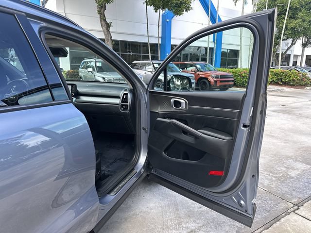 Used 2023 Kia Sorento SX FWD image 23