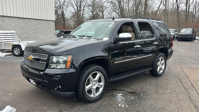 Used 2014 Chevrolet Tahoe LTZ image 2